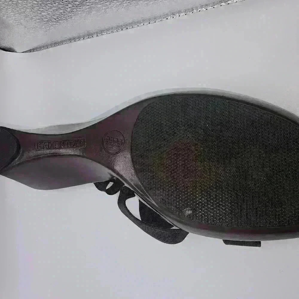 Damiani's Italian Made Sandal Size 8 - Picture 5 of 7